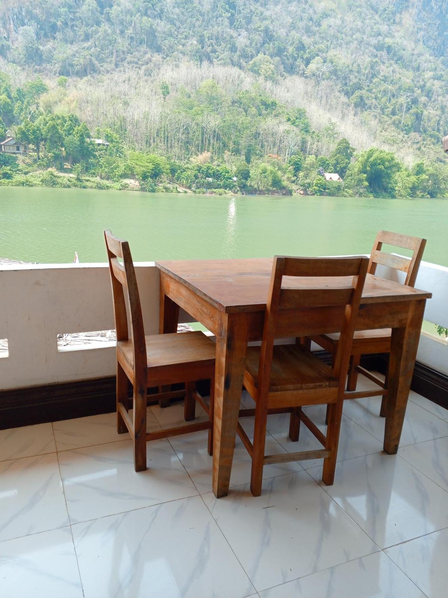 Hotel Cam U View Bungalow à Nongkhiaw Extérieur photo