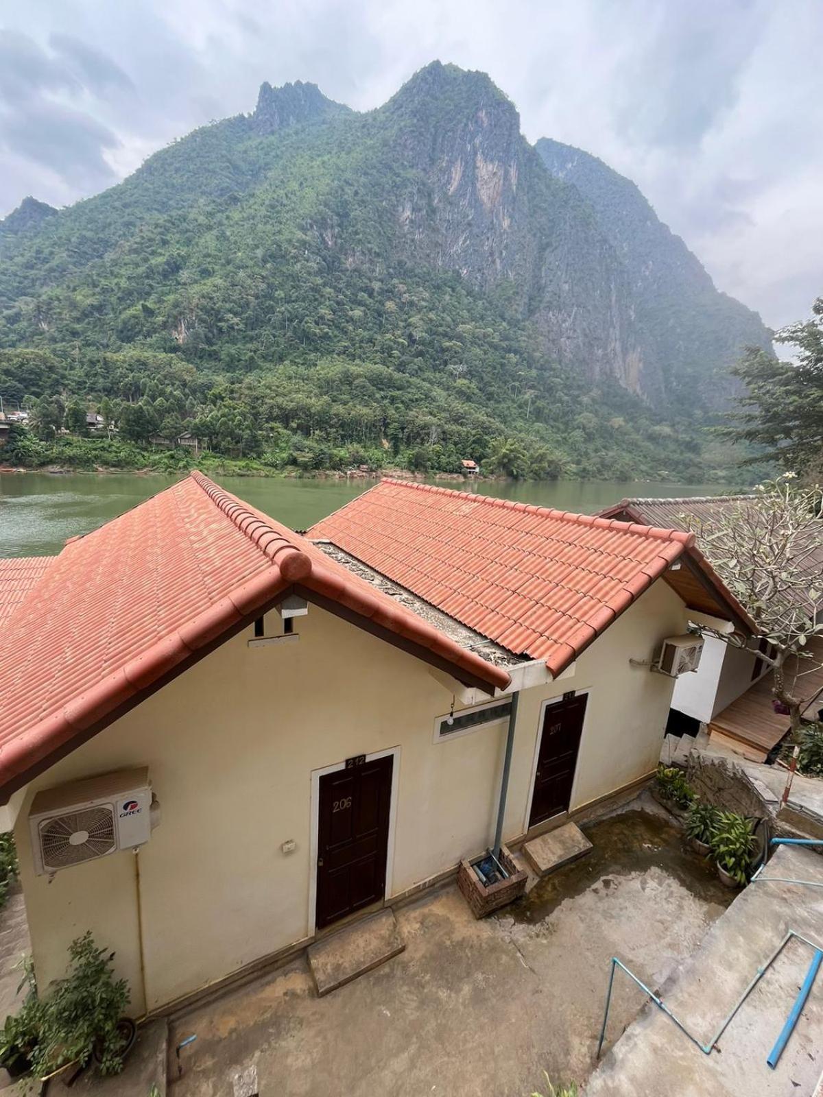 Hotel Cam U View Bungalow à Nongkhiaw Extérieur photo